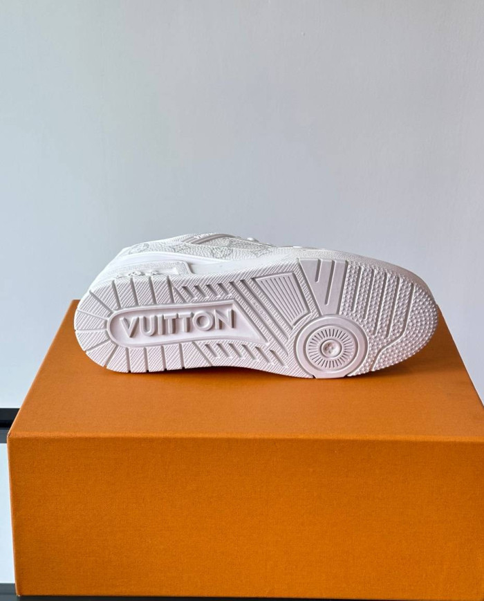 Louis Vuitton LV Trainer Casual Sneakers