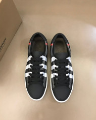 Burberry Classic Plaid Low Top Lace Up Casual Sneakers