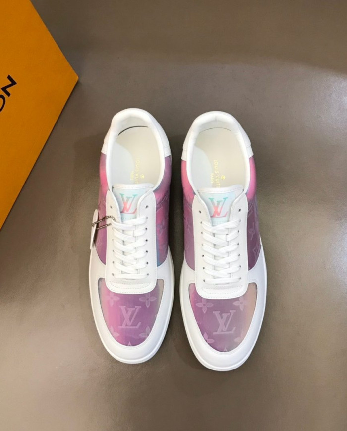 Louis Vuitton Gradient Print Low Top Lace Up Casual Shoes