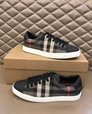 Burberry Classic Plaid Low Top Lace Up Casual Sneakers