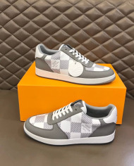 Louis Vuitton Damier Pattern Low Top Casual Sneakers