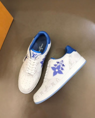 Louis Vuitton Monogram Print Low Top Casual Sneakers