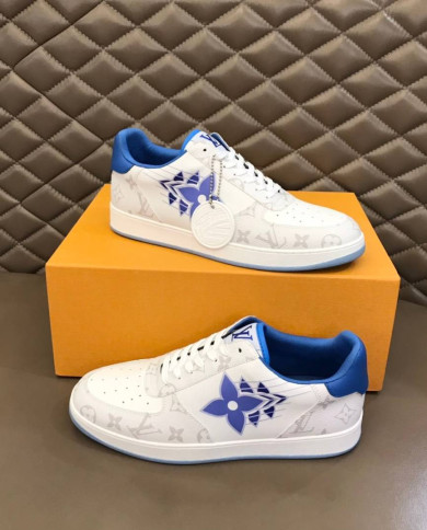 Louis Vuitton Monogram Print Low Top Casual Sneakers