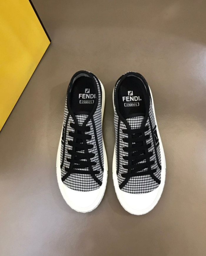 Fendi Houndstooth Pattern Low Top Lace Up Casual Shoes