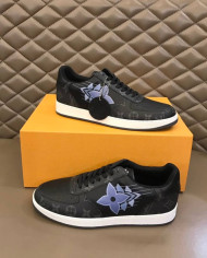 Louis Vuitton Monogram Print Low Top Casual Sneakers