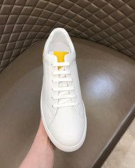 Fendi Low Top Lace Up Casual Sneakers