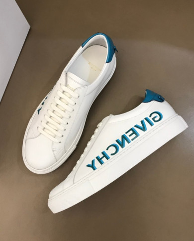 Givenchy Casual Sneakers