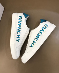 Givenchy Casual Sneakers