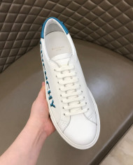 Givenchy Casual Sneakers