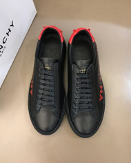 Givenchy Casual Sneakers