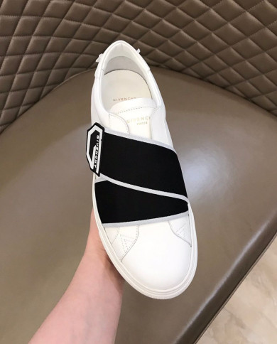 Givenchy Urban Street Leather Casual Sneakers