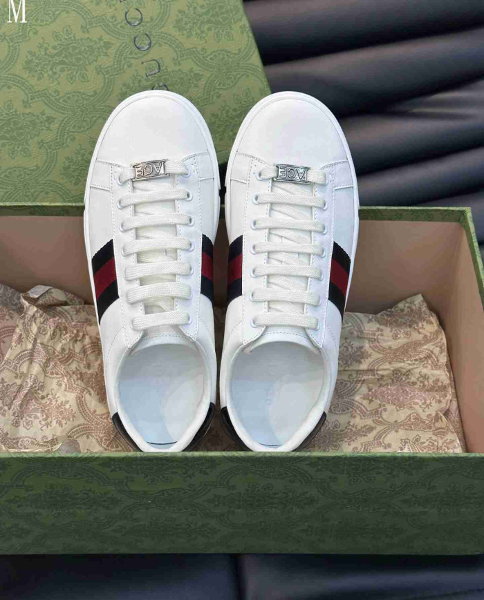 Gucci Ace Classic Stripe Casual Sneakers