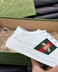 Gucci Ace Bee Stripe Casual