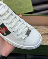 Gucci Ace Bee Stripe Casual