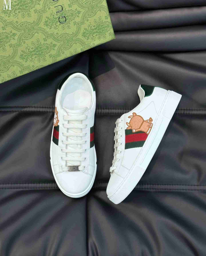 Gucci Doraemon Ace Casual Sneakers