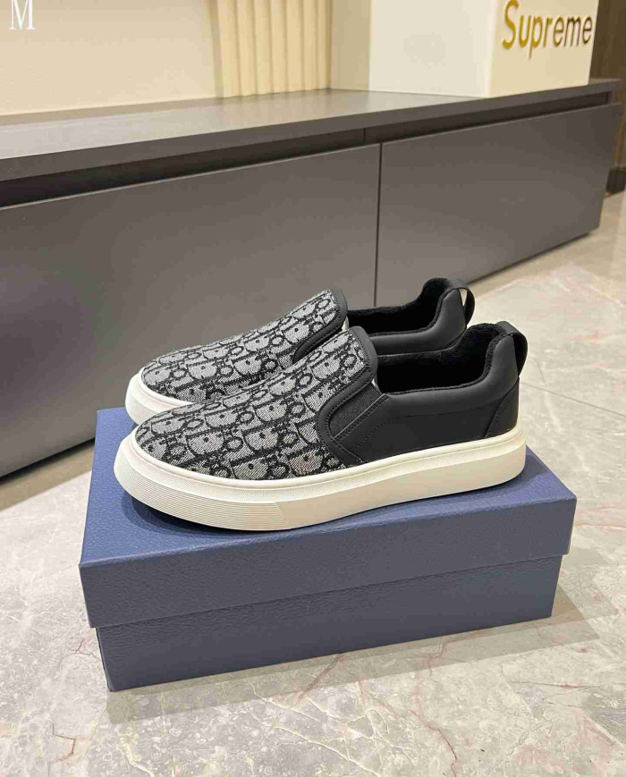 Dior B35 Oblique Print Loafers