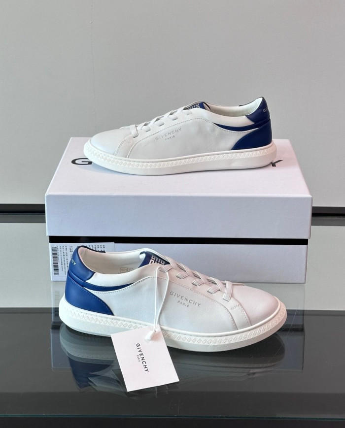 Givenchy GIV Casual Sneakers