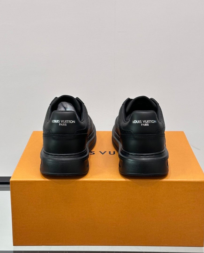 Louis Vuitton Beverly Hills Casual Sneakers