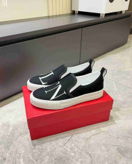 Valentino Garavani VLTN Print Casual Sports Sneakers