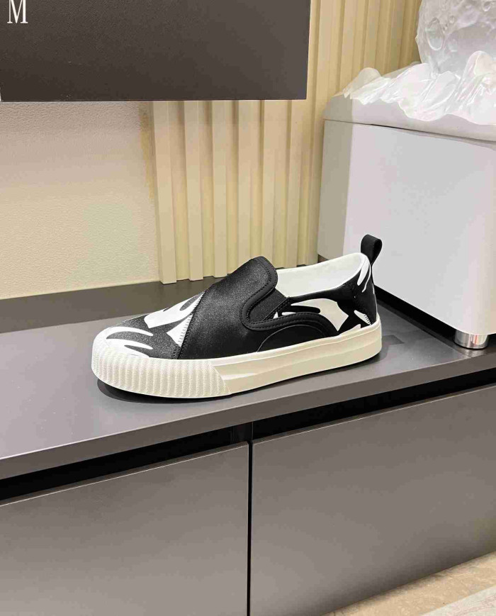 Alexander McQueen Swallow Print Casual Sports Sneakers