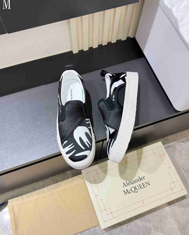 Alexander McQueen Swallow Print Casual Sports Sneakers