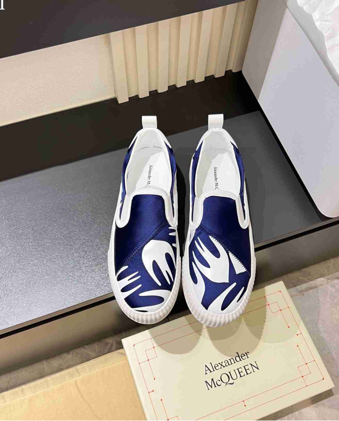 Alexander McQueen Swallow Print Casual Sports Sneakers