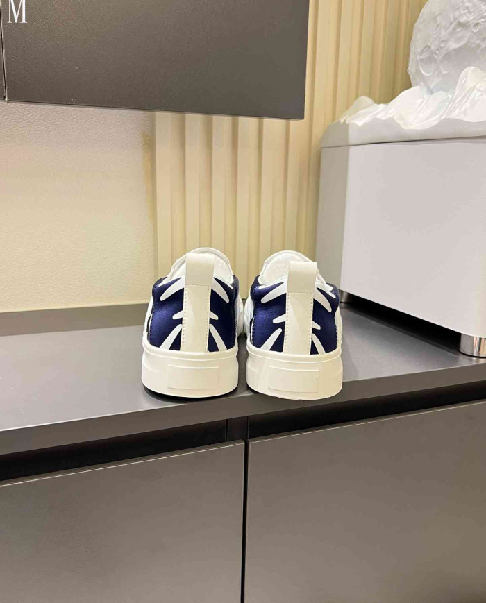 Alexander McQueen Swallow Print Casual Sports Sneakers