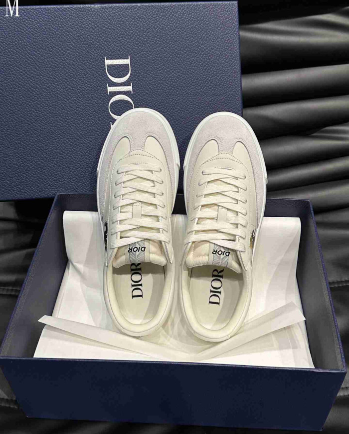 Dior B101 Co branded Low Top Casual Shoes