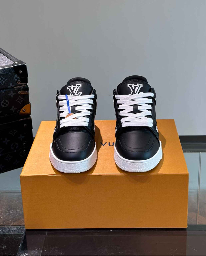 Louis Vuitton Trainer Athletic Casual Shoes