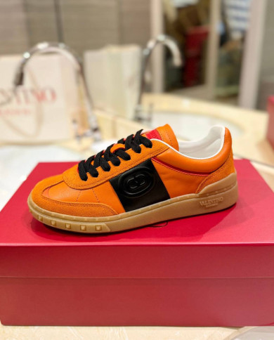 Valentino Garavani Upvillage Low Top Casual Sneakers