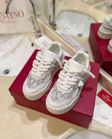 Valentino Garavani One Stud Sequin Casual Sneakers