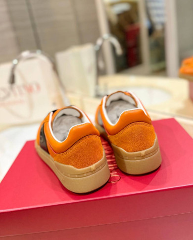 Valentino Garavani Upvillage Low Top Casual Sneakers