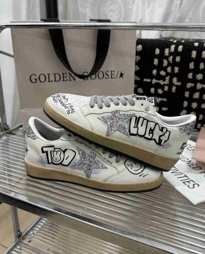 Golden Goose Women's SSTAR Series Casual Sneakers