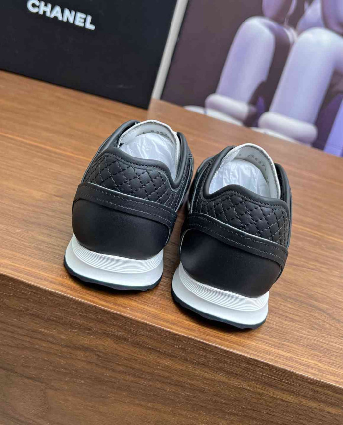 Chanel Low Top Casual Sneakers
