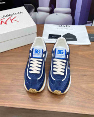 Dolce & Gabbana Logo Embellished Casual Sneakers