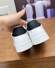 Dolce & Gabbana Classic Perforated Logo Casual Sneakers