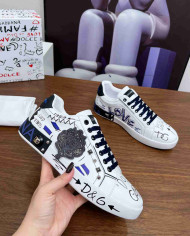 Dolce & Gabbana Graffiti Print Casual Sneakers