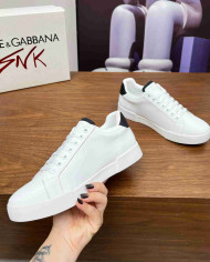 Dolce & Gabbana Classic Perforated Logo Casual Sneakers
