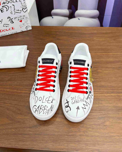 Dolce & Gabbana Graffiti Print Casual Sneakers